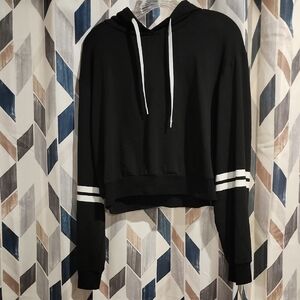 MakeMeChic Black Cropped Hoodie with White Stripes